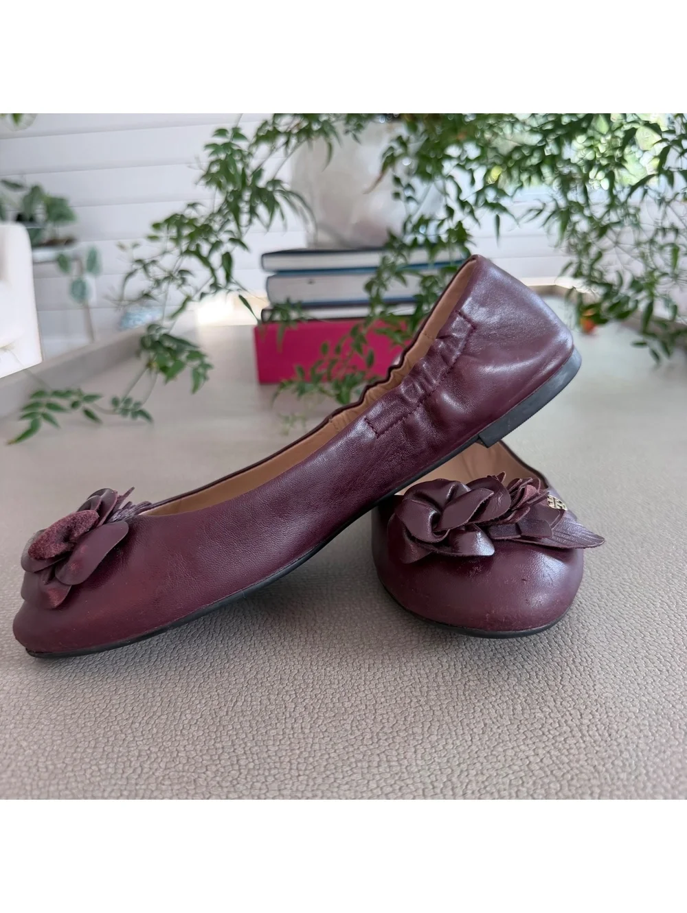 Tory Burch Women's Burgundy Leather Ballet Flats | Floral Detail Size 8.5